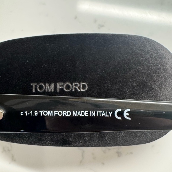 Tom Ford Pia Shiny Black Sunglasses - Picture 8 of 16